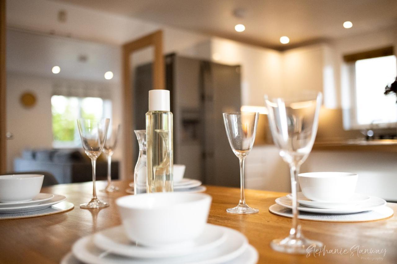 The Lookout, Modern Home From Home, Sleeps 5, With Private Parking & Outside Terrace St Ives エクステリア 写真